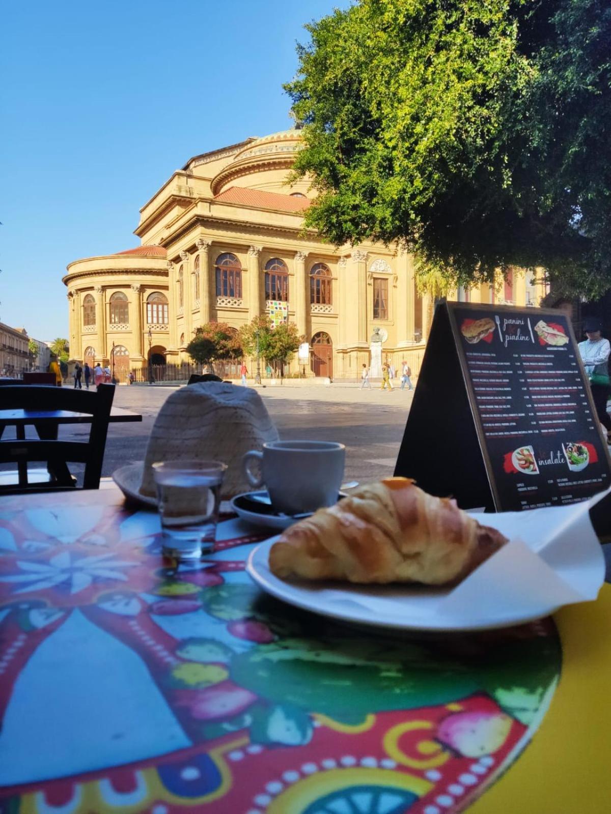 Piccola Suite E Dimora Del Teatro Massimo Palermo Exterior foto
